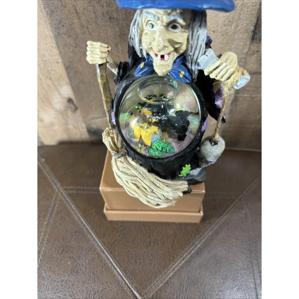 Vtg‎ Halloween Witch Crystal Ball Black Cat Water Snow Globe Tabletop Skull Read